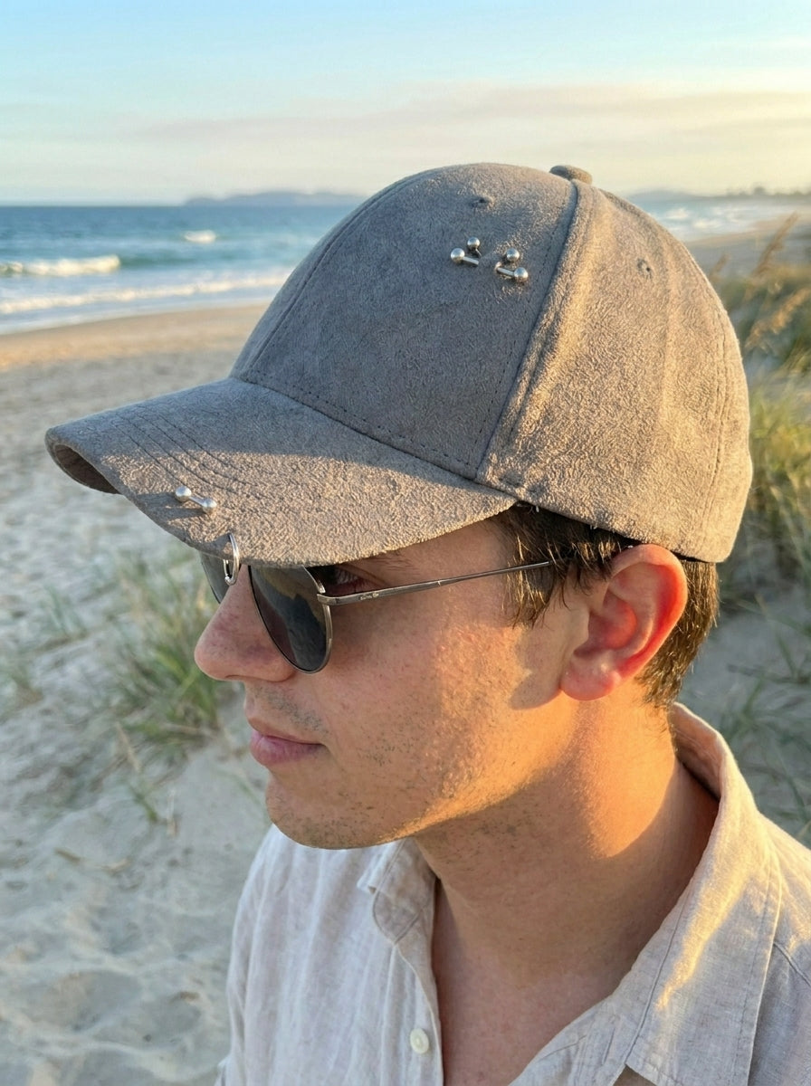 PIERCED CAP